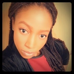 Meet your Posher, Camille